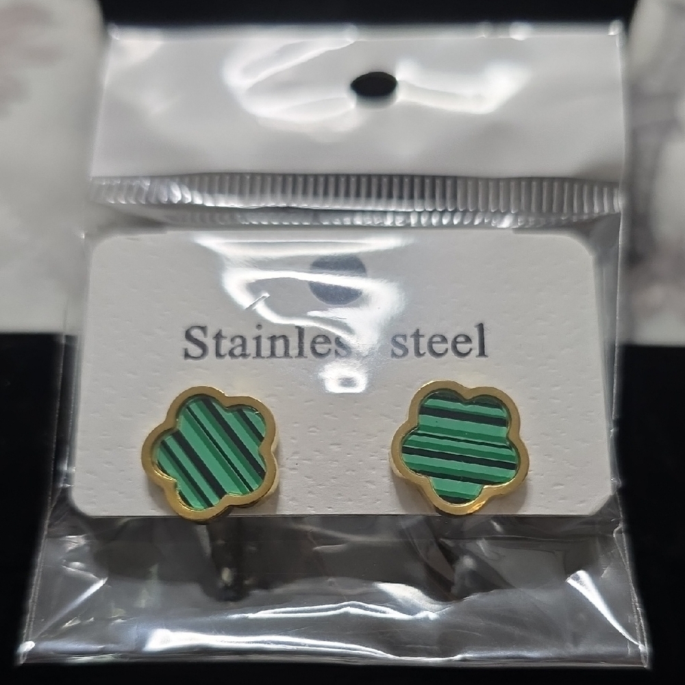 Green and Gold Clover Earrings